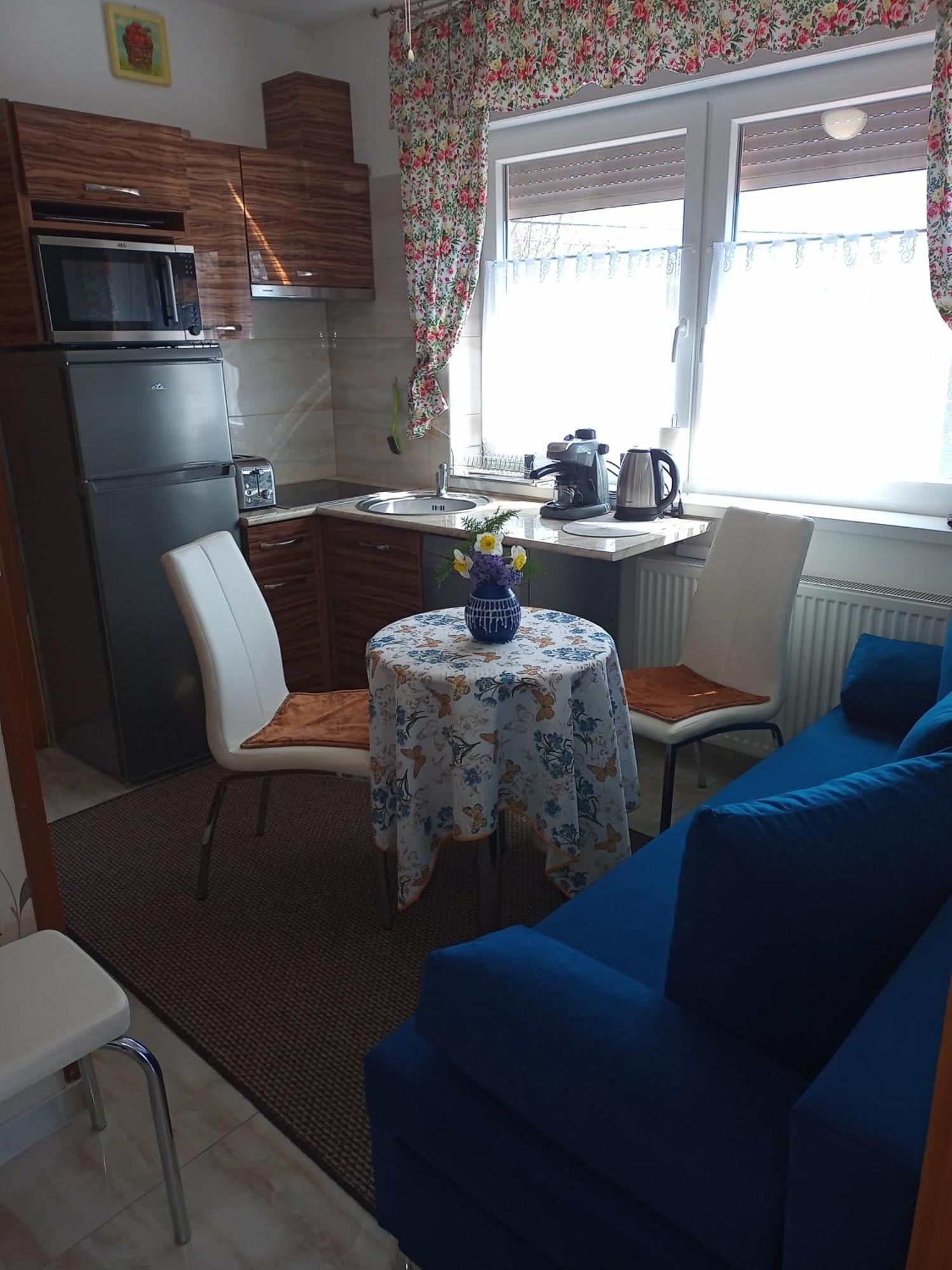 Riviera Apartman Hajdúszoboszló Стая снимка
